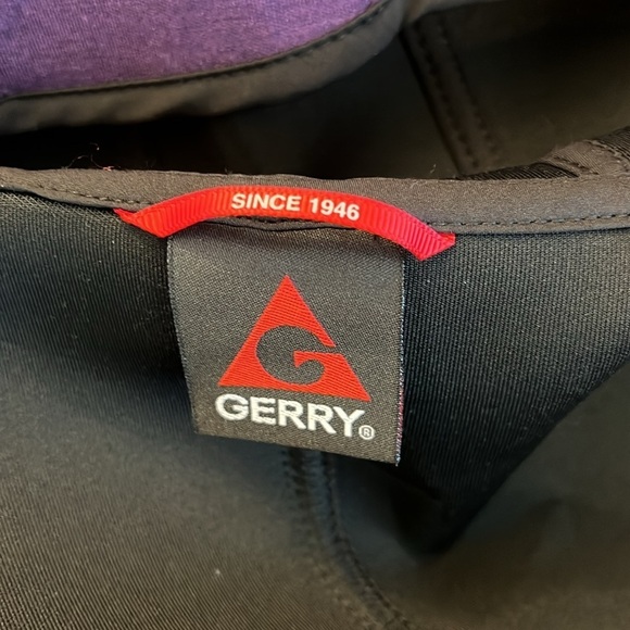 Gerry Women's Hooded Sleeveless Vest Purple Outerwear Athletic Zip, Sz. M. - Picture 11 of 12